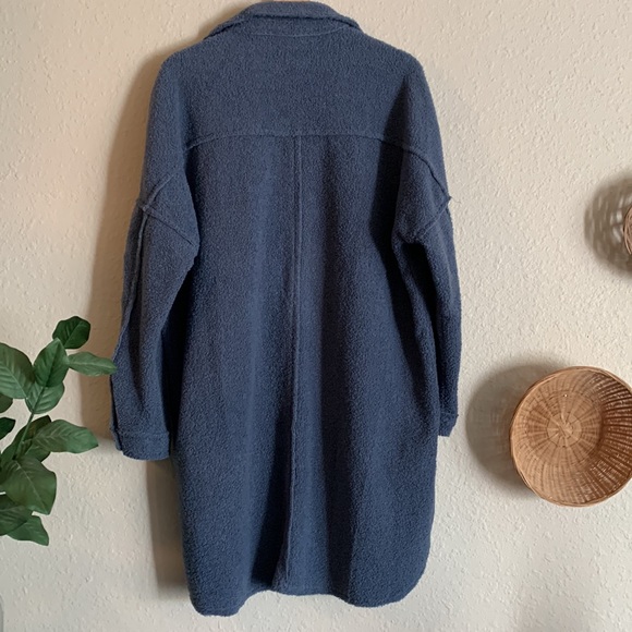 Fashion Nova long teddy Shacket - Picture 4 of 4